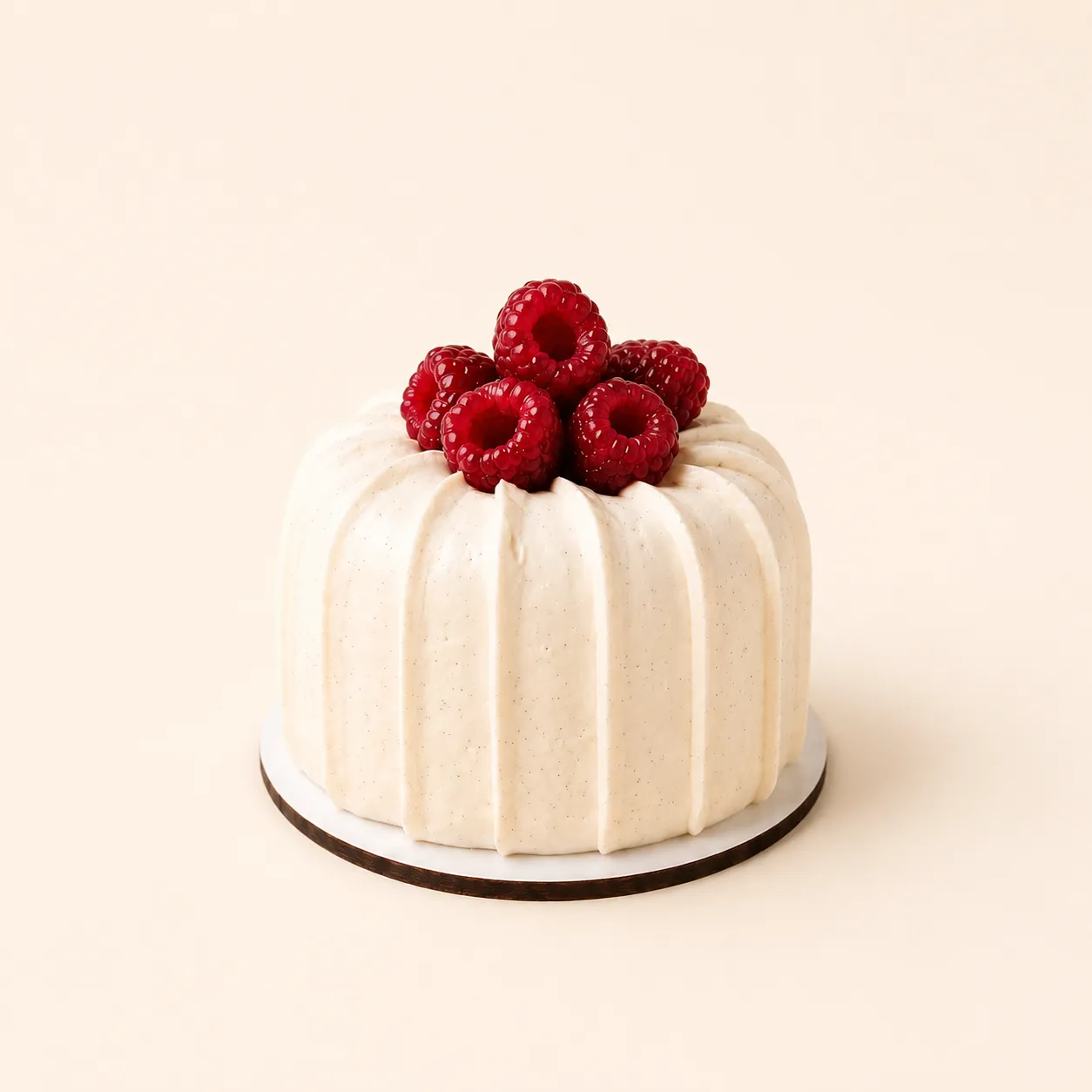 Vanilla & Fresh Raspberry Cake